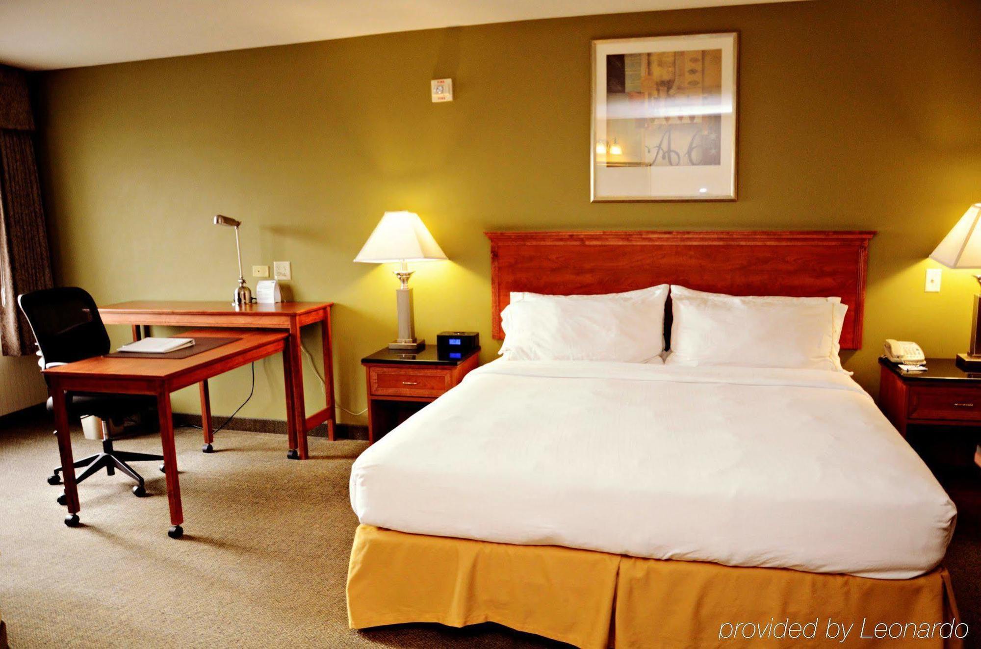 Holiday Inn Express Hotel & Suites Pasco-Tricities By Ihg Exterior photo
