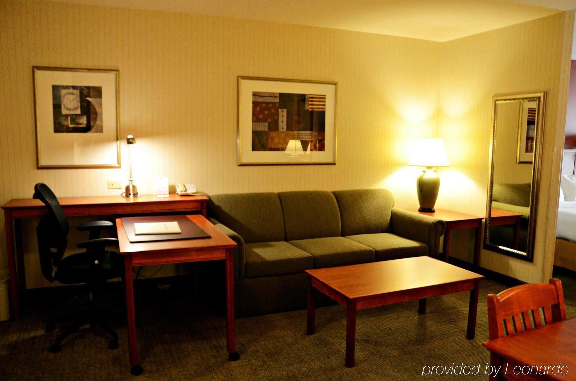 Holiday Inn Express Hotel & Suites Pasco-Tricities By Ihg Exterior photo