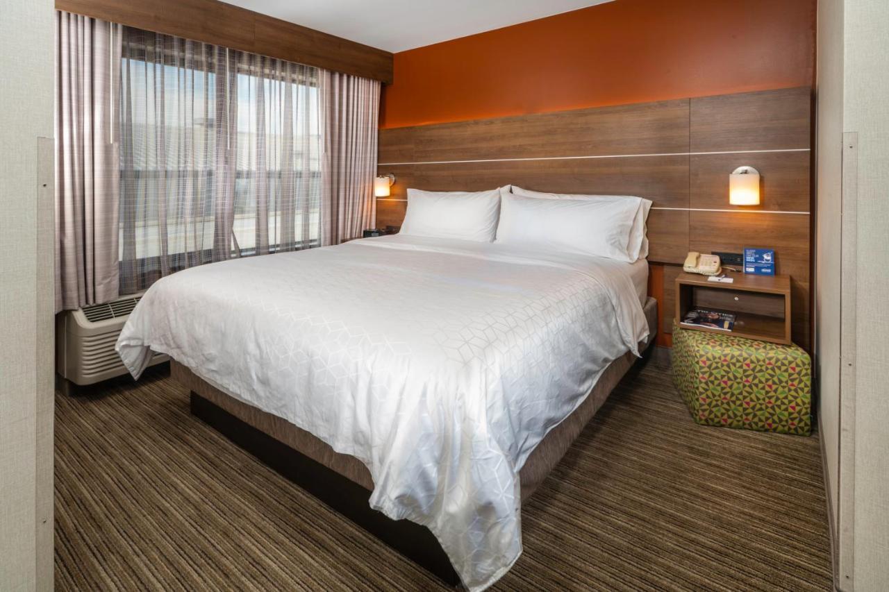 Holiday Inn Express Hotel & Suites Pasco-Tricities By Ihg Exterior photo