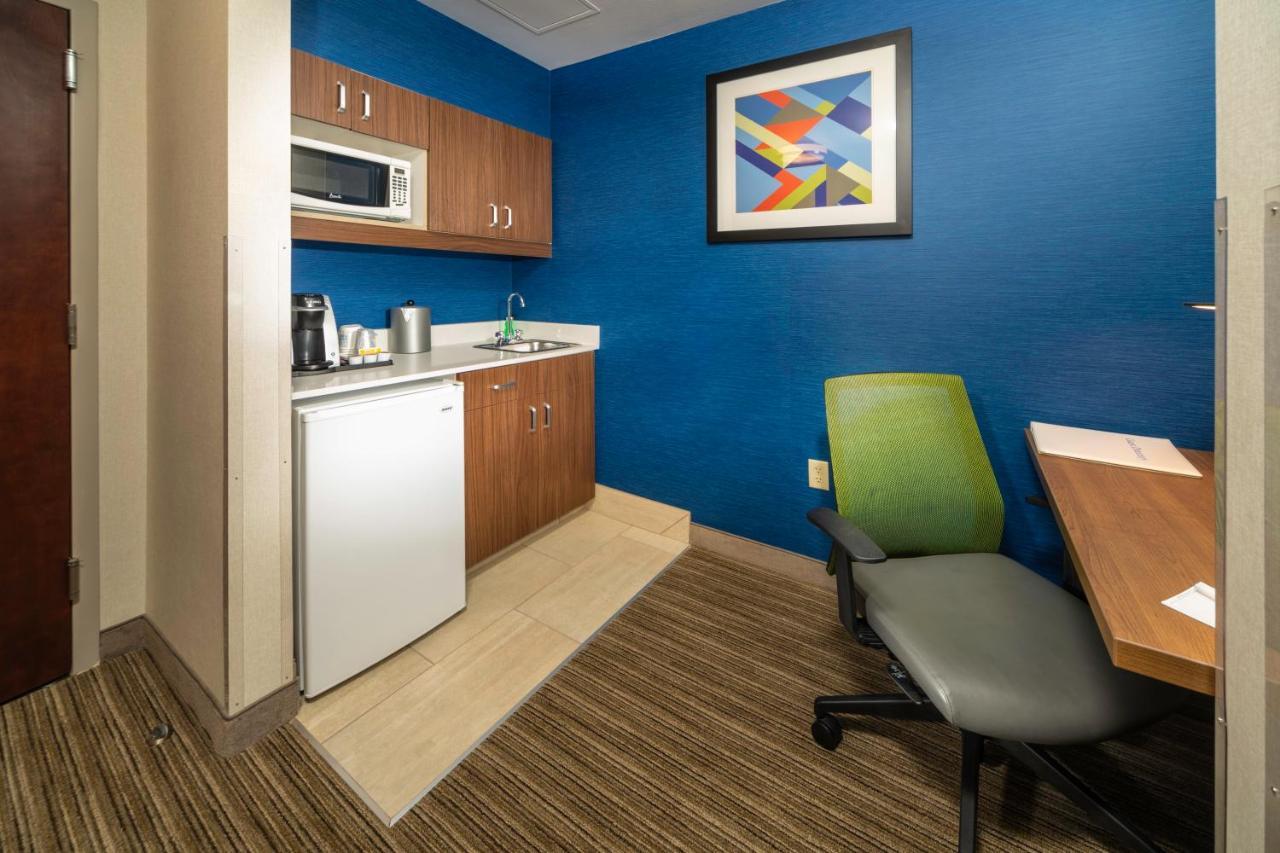 Holiday Inn Express Hotel & Suites Pasco-Tricities By Ihg Exterior photo